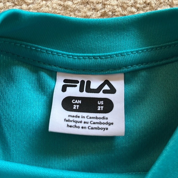 2T FILA tech t-shirt - Picture 3 of 3